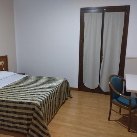 Hotel Nicolaj ポリニャーノ・ア・マーレ エクステリア 写真