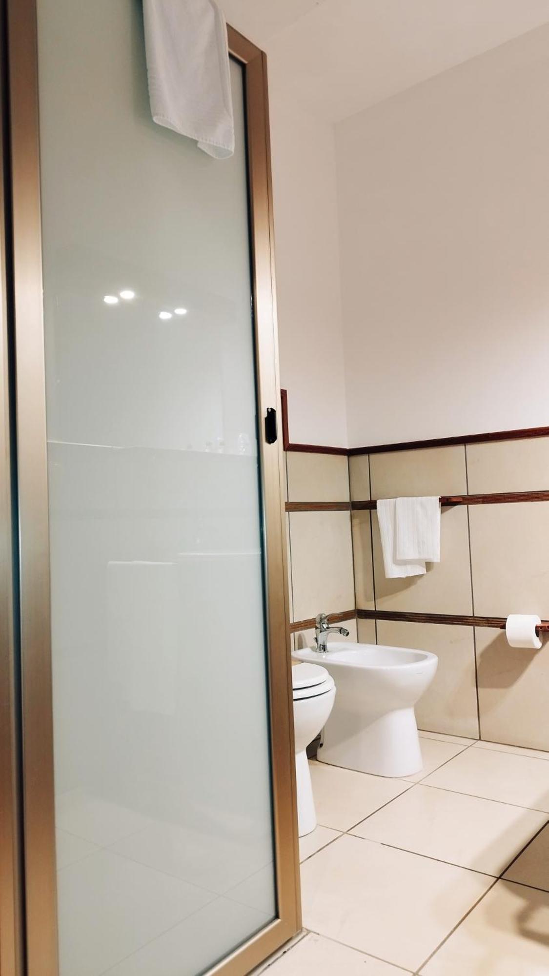 Hotel Nicolaj ポリニャーノ・ア・マーレ エクステリア 写真